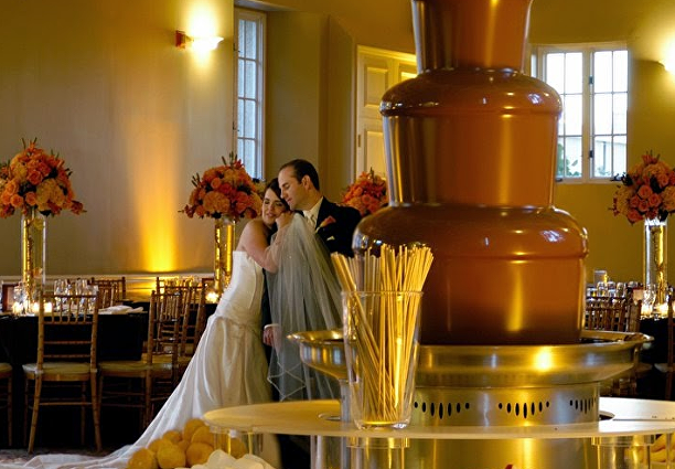 chocolate fountain 23